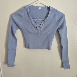 Garage Light Blue Ribbed Buttoned Crop Top